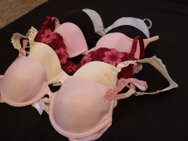 BH 75 A Push up / Lascana / spitze / lila - weinrot