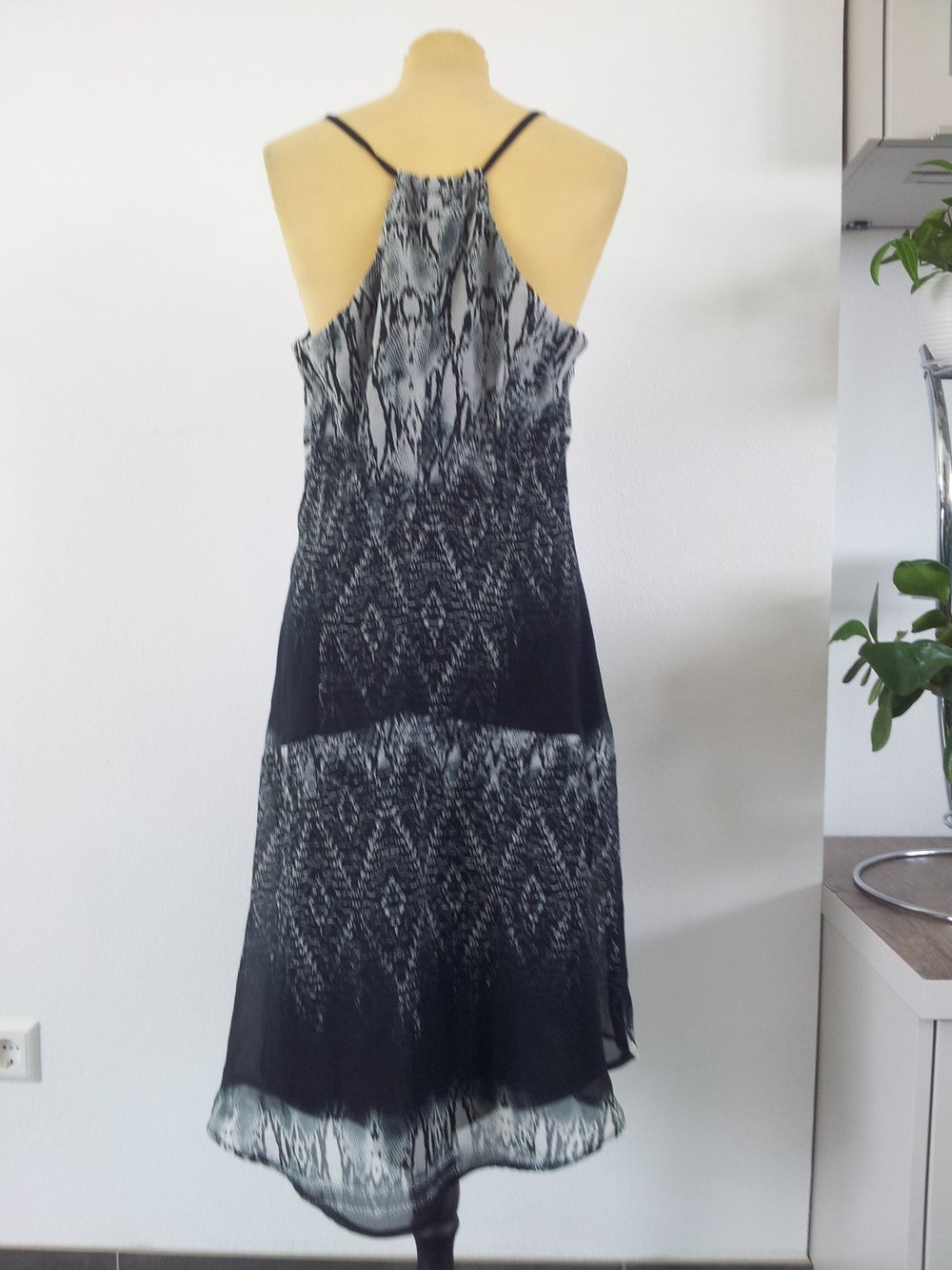 Orsay kleid schlanen Muster 