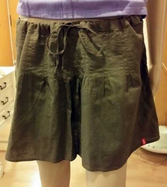 Wunderschöne mini Rock von Esprit Neu