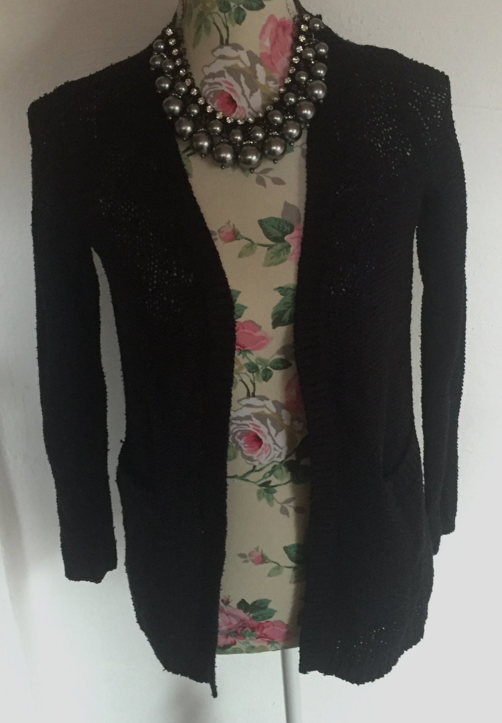 Schwarzer Strickcardigan