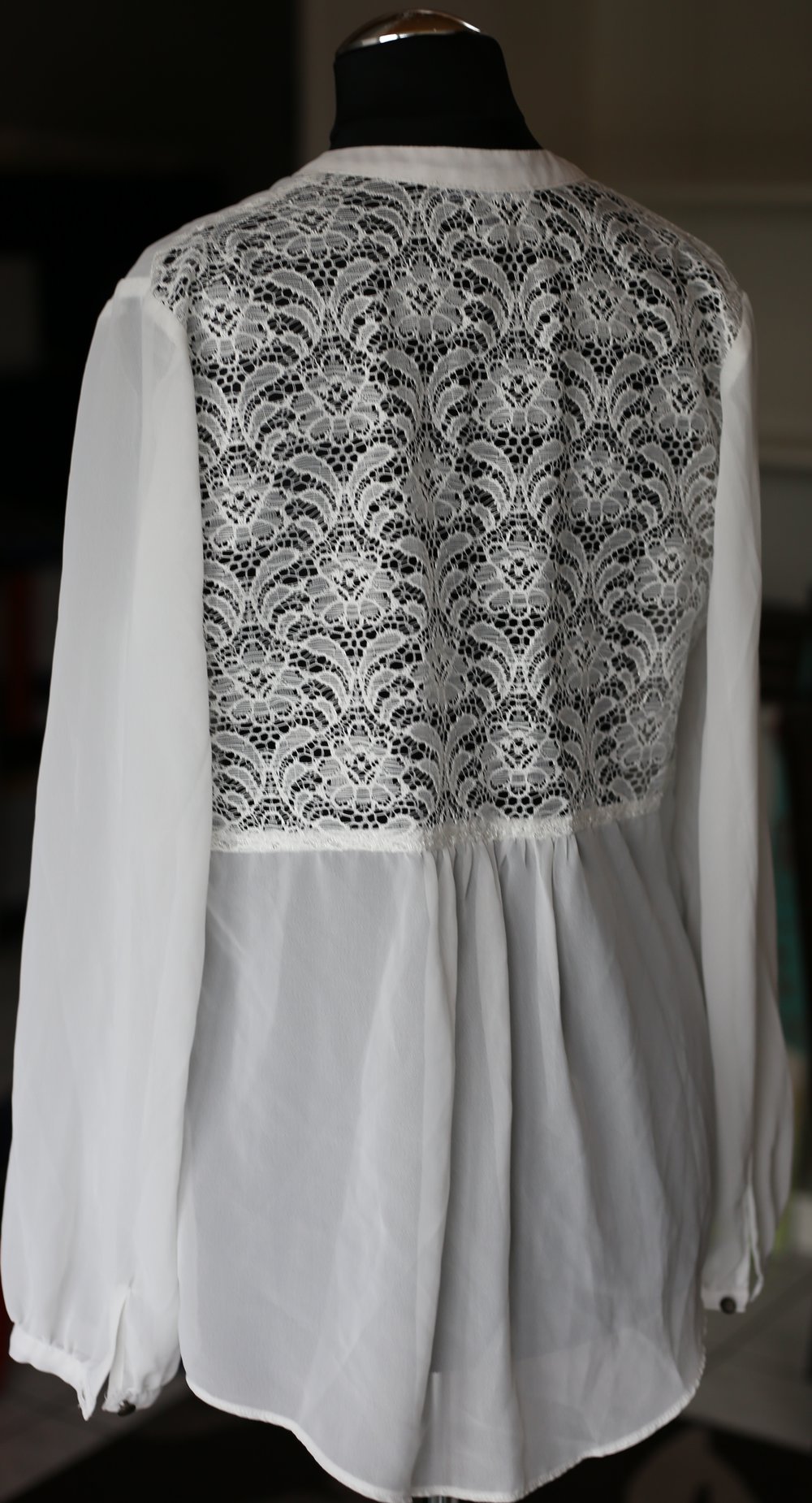 Langärmelige luftige Chiffonbluse XS 34