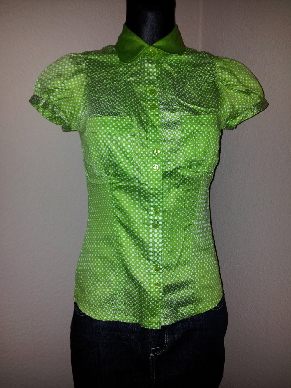 Süße gepunktete Bluse von Zara