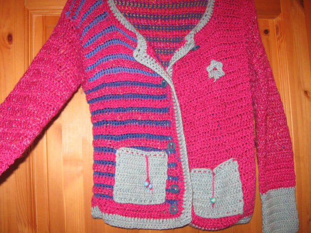 *** Strickjacke ~ Handarbeit ~ Gehäkelt ***