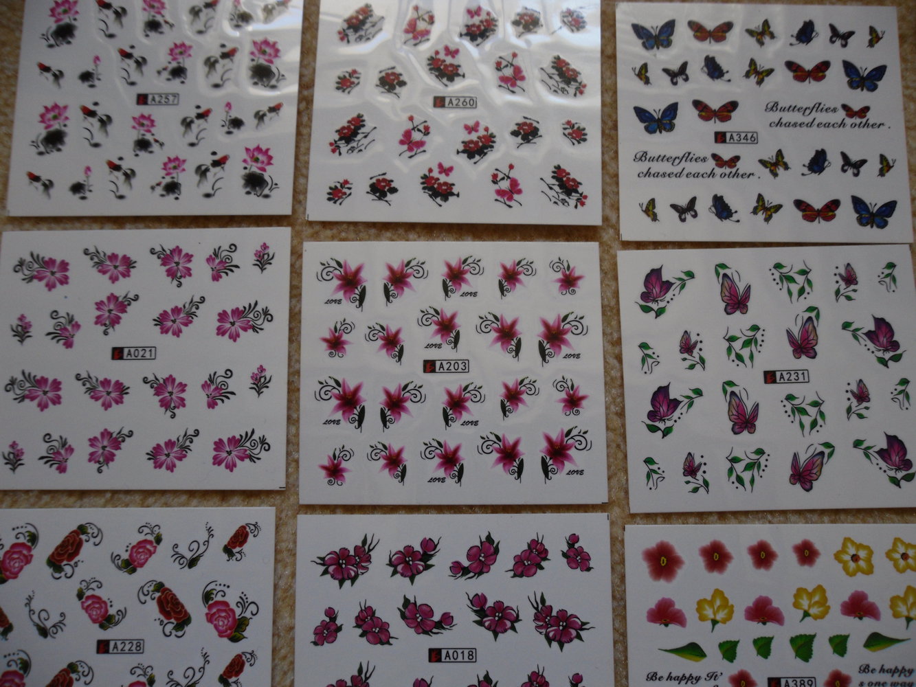 Wassertransfer Nagelsticker Blumen 2