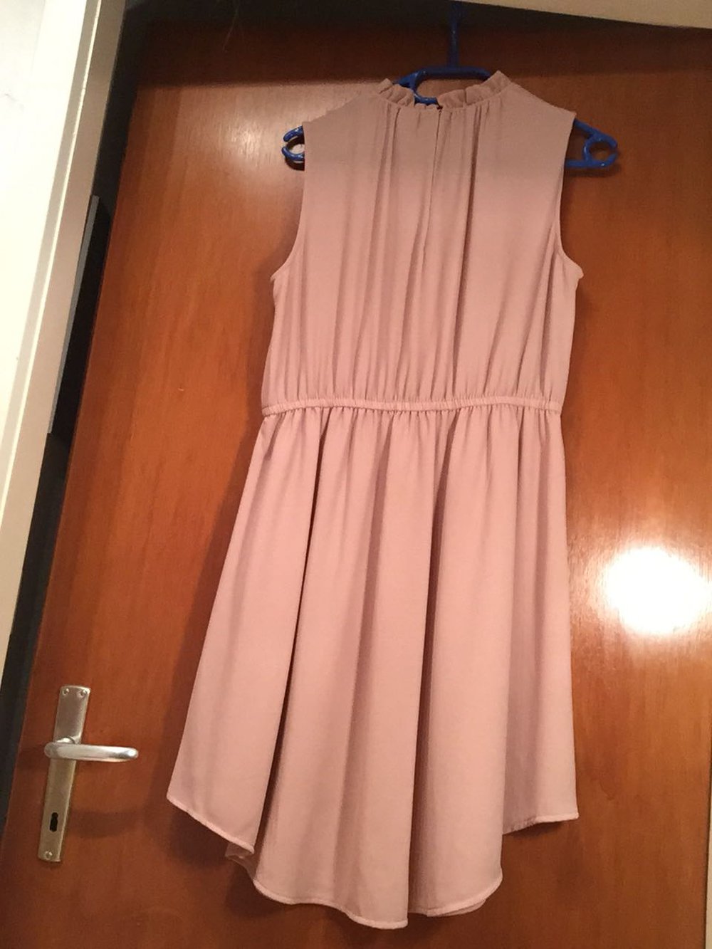 Elegantes Kleid NEU