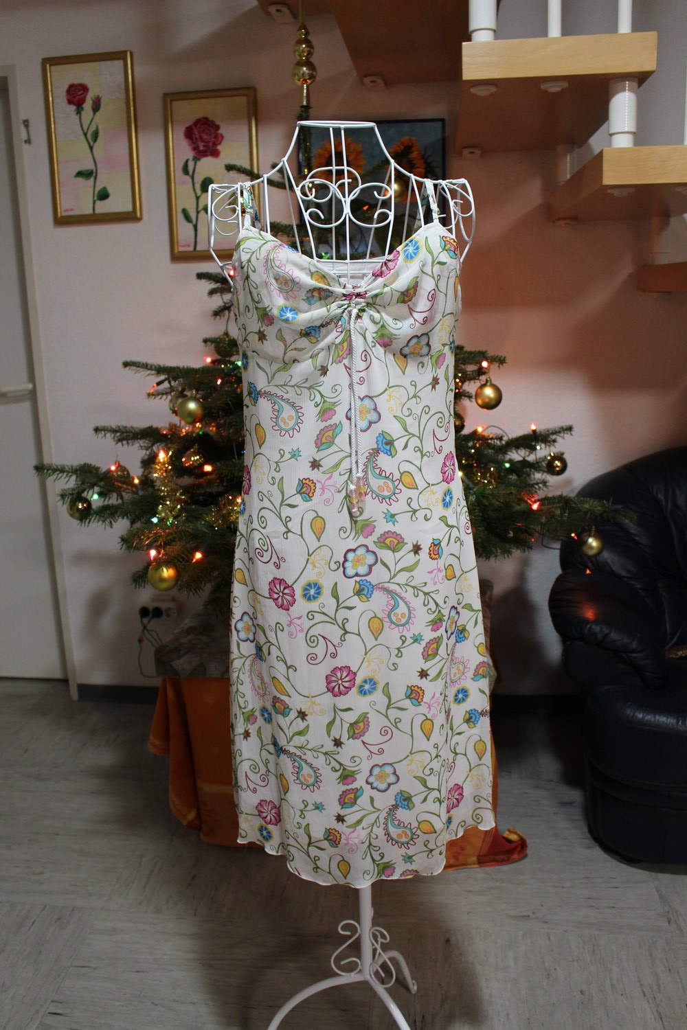 178. Trägerkleid mit Blümchenmotiv, Gr. 36