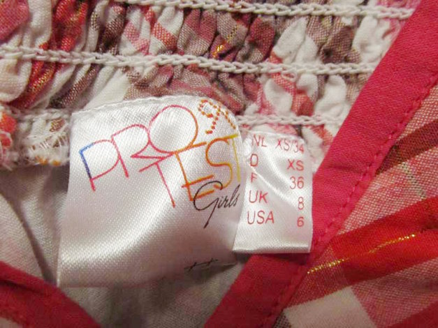 04) Kariertes Top Bändel (Protest)