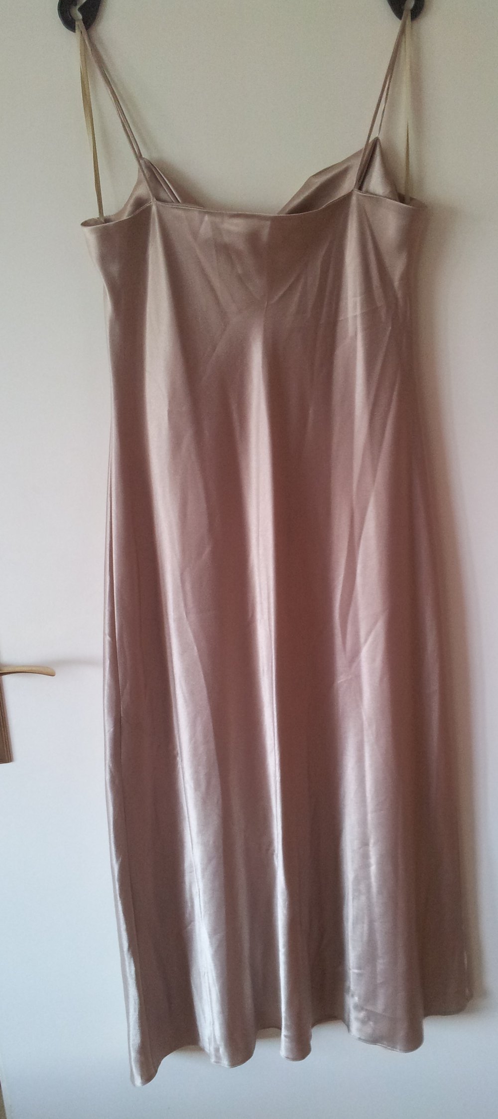 Abendkleid gold Wasserfall Dekoltee Spaghettiträger NEU