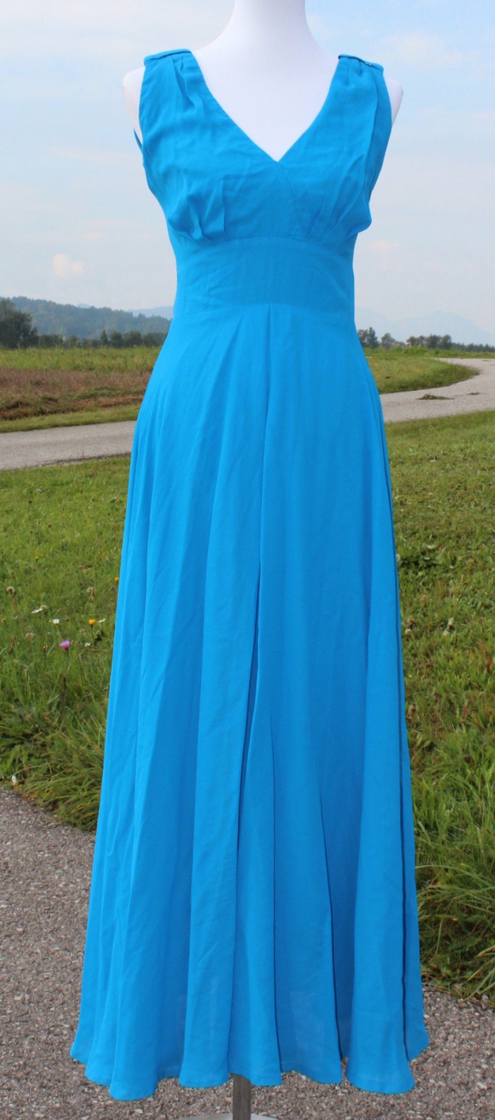 hellblaues True Vintage Abendkleid, Verena Modelle, ca. Größe 36