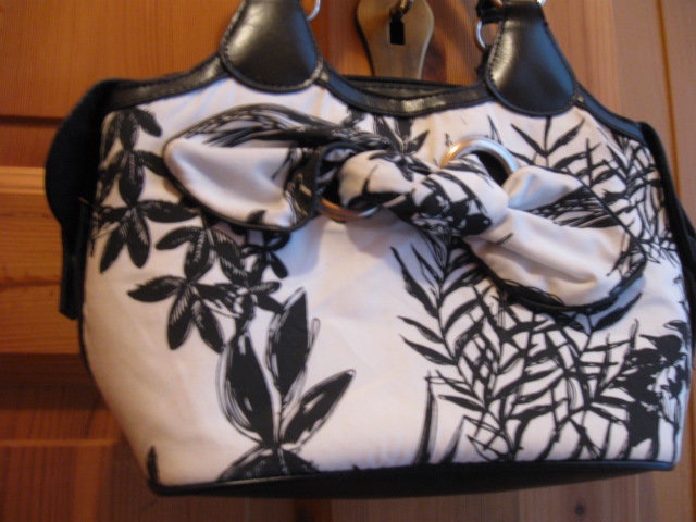 *** Tolle Handtasche ***
