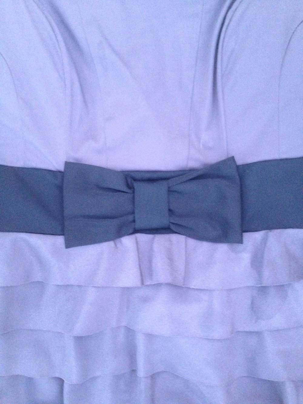 Graues Cocktailkleid Trägerlos 