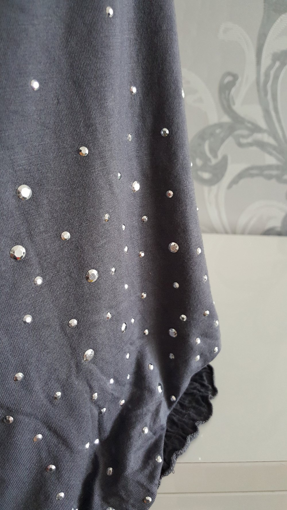 Bluse Grau mit Steinen Strass L 40 auch XL 42