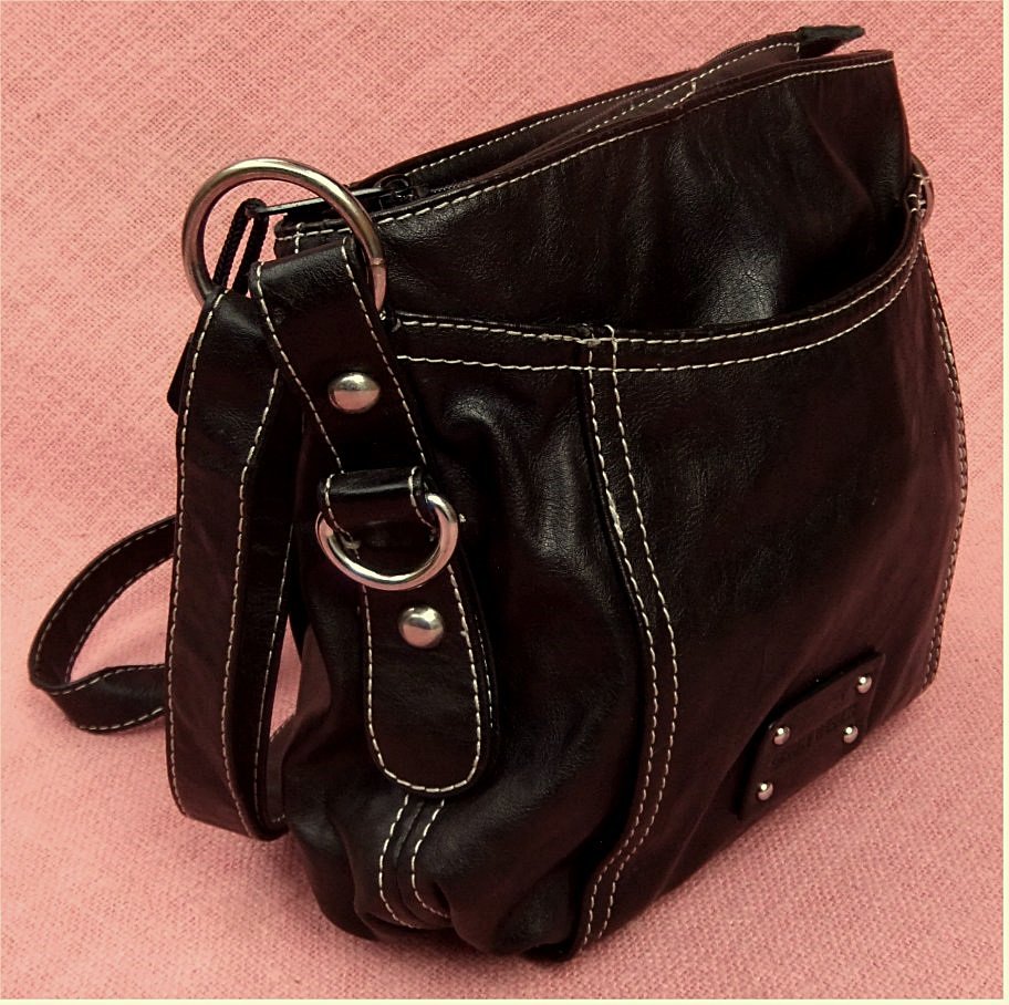 Damen-Umhänge-Tasche von Gerry Weber - Dunkelbraun in feiner Lederoptik