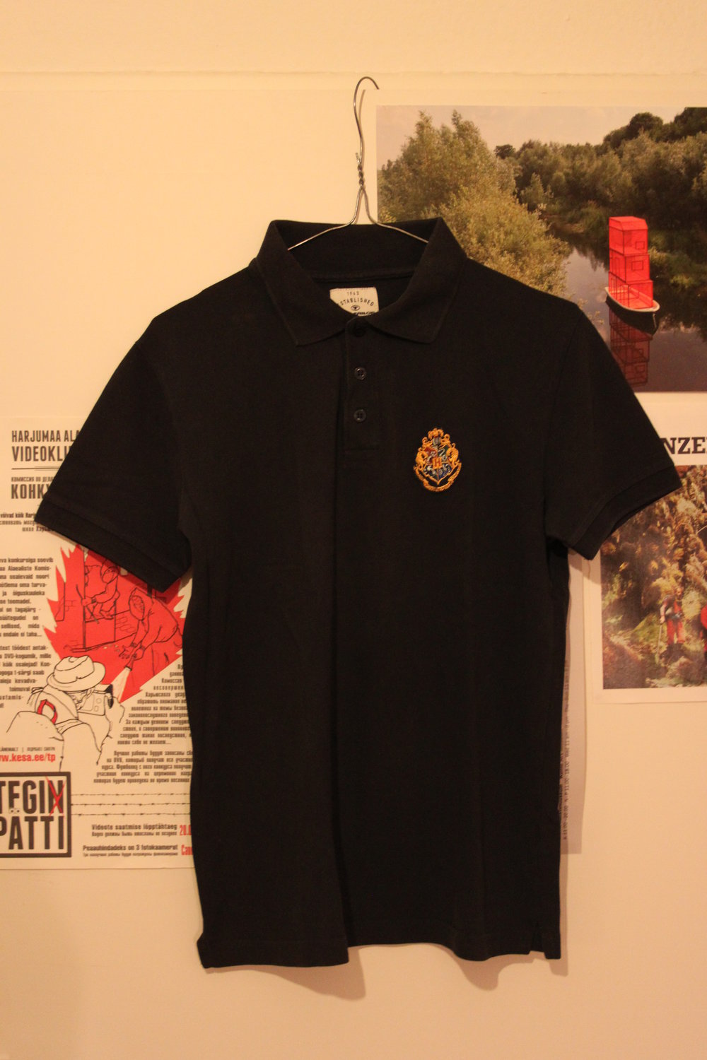 HOGWARTS Poloshirt! Mit Wappenaufnäher Gr. 38/40