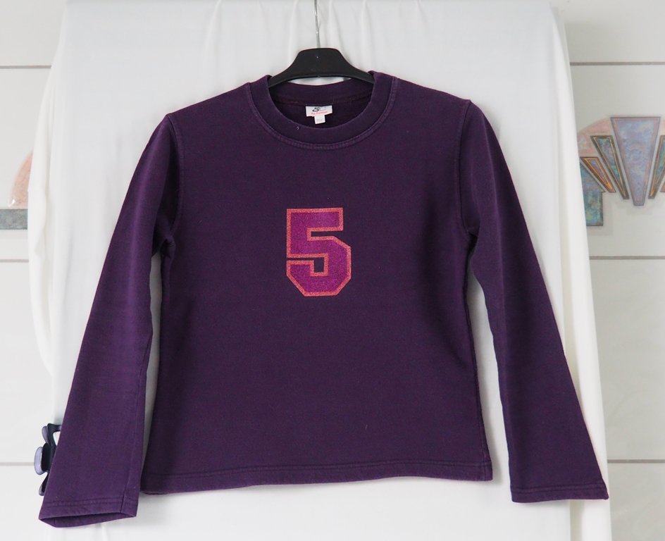 Lila leichter Pullover mit Glitzer 5