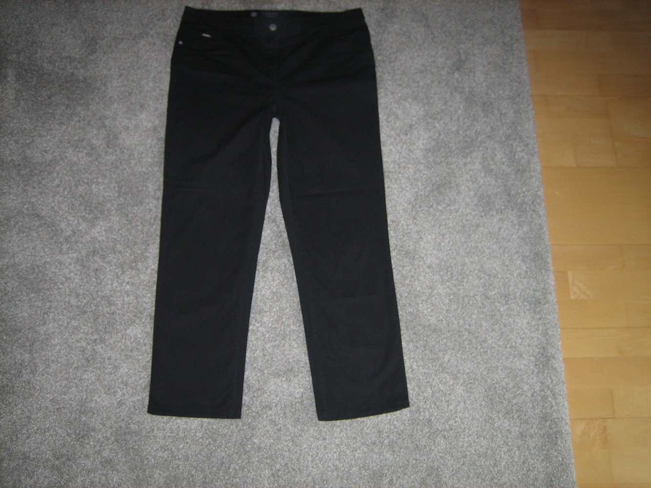 Starke Jeans Gr. 42, Schwarz, leichter Baumwoll-Twill, sitzt super!