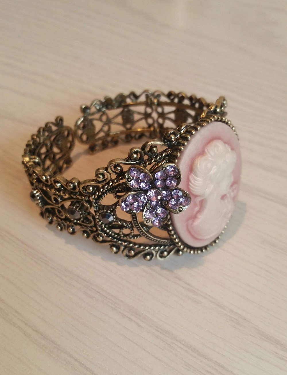 Armspange Vintage Cameo Armreif Romantik Gothic Antik Look Ornament