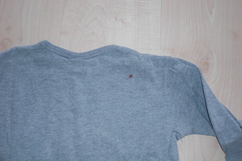 graues langarm Shirt Gr. 122