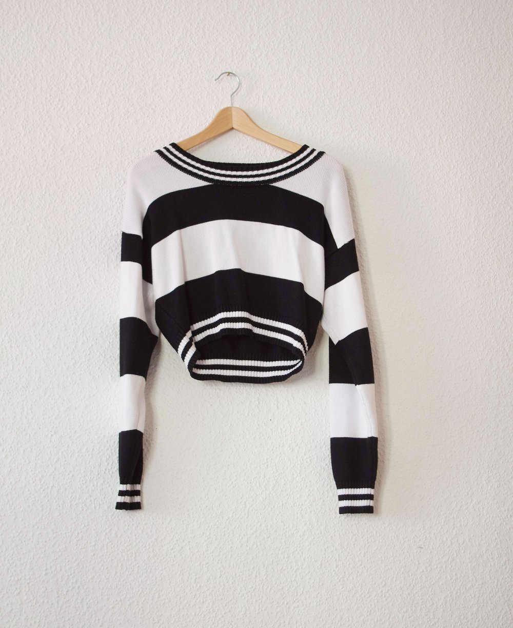 Schwarz weiß gestreifter cropped Strickpulli Gr. M 70er retro Nastygal