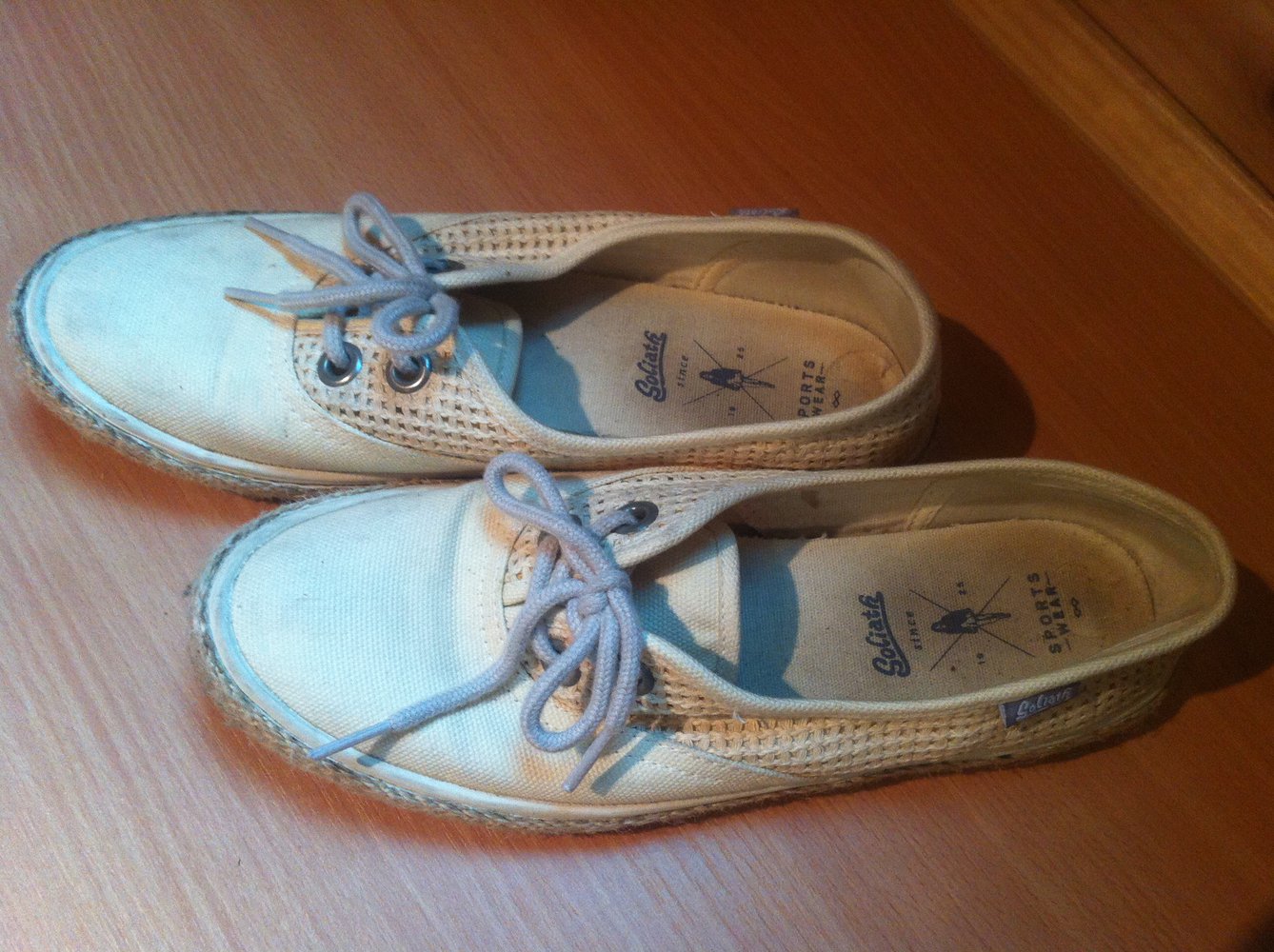 Stoffschuhe mit Bast Sohle - super lässig und cool