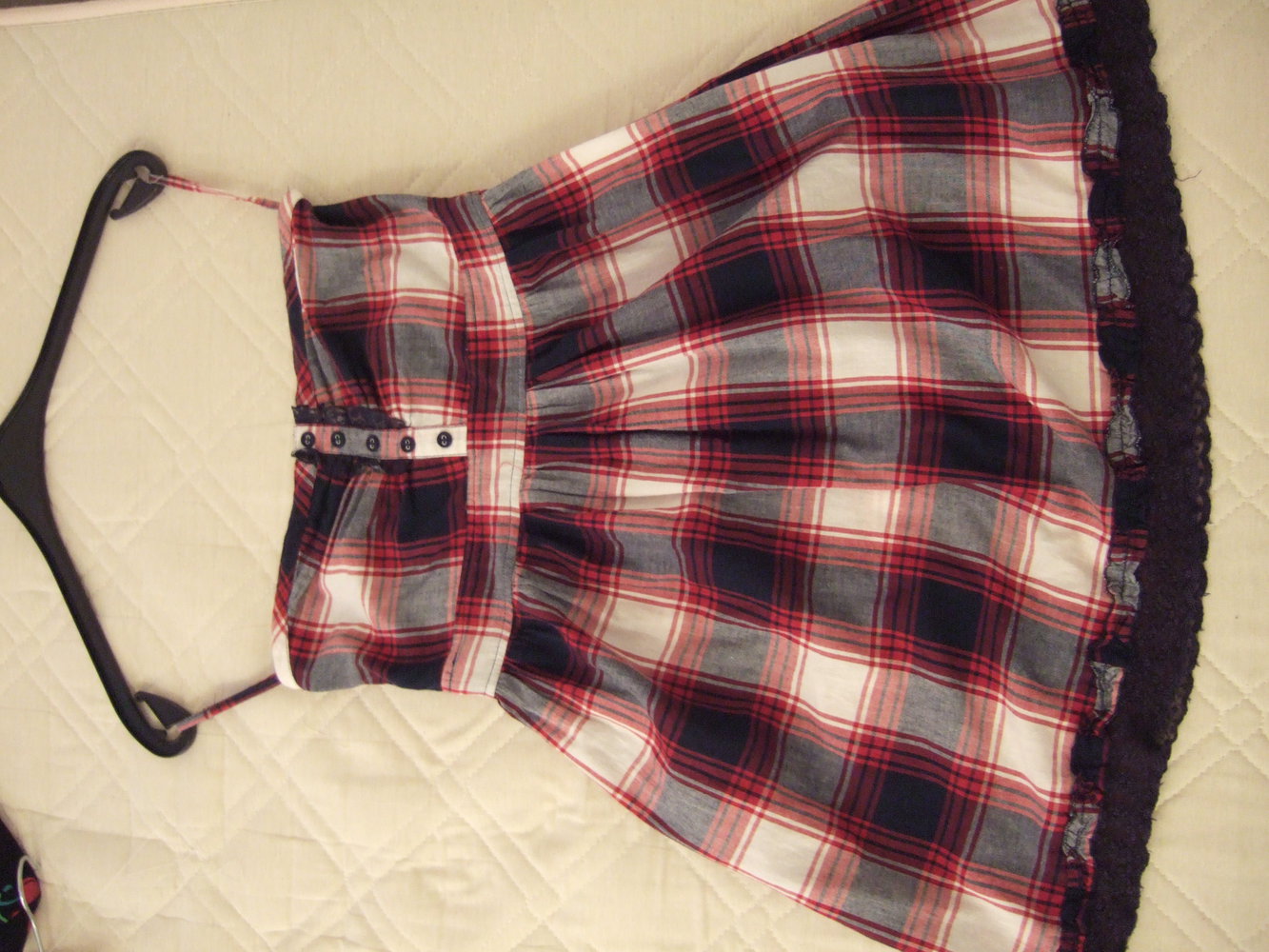 Süßes kariertes Kleid von Stradivarius