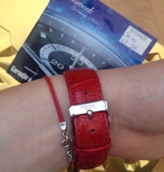 RoTe Glaswerk Uhr mit echtem Lederband