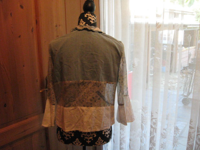 *** Raffinierte ~ Süß ~ Geschnittene Bluse ***