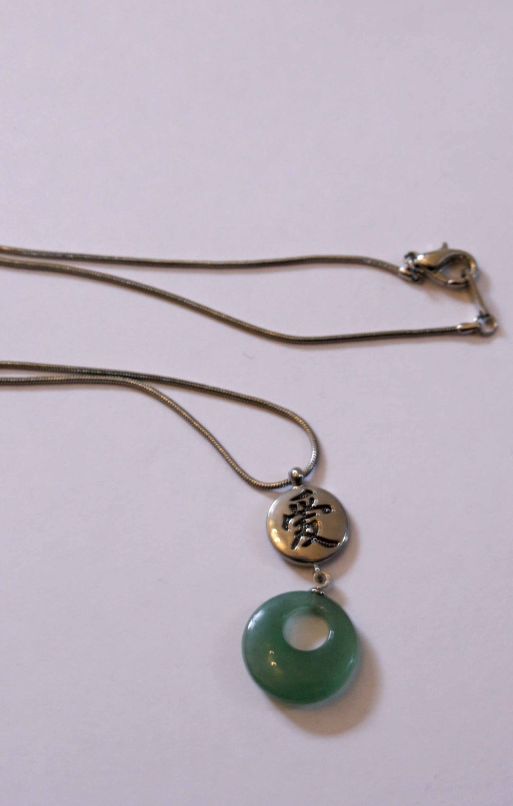 Silberkette mit Jadeanhänger