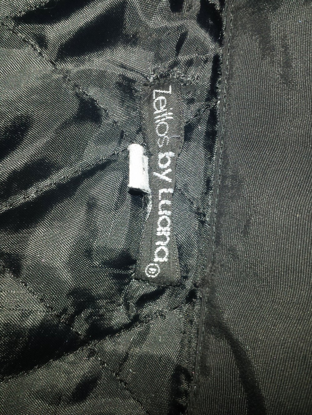 Zeitlos bei Luana Jacke schwarz