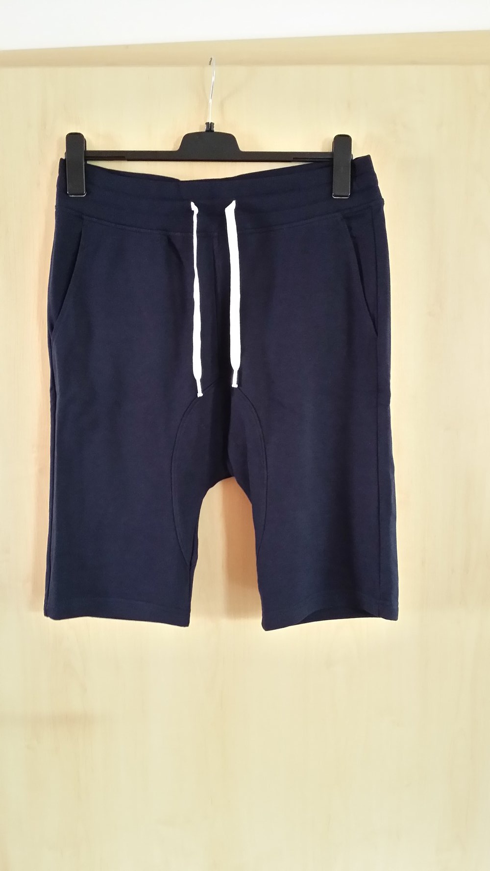 Sporthose knielang blau – neu – Größe L