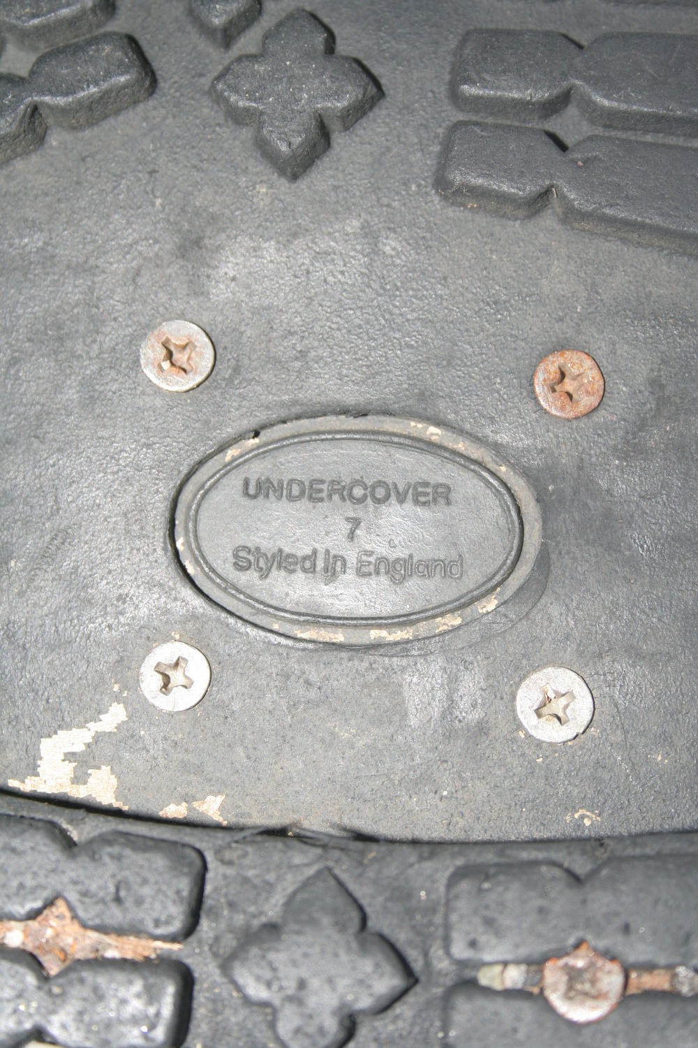 Springerstiefel Grün Neon Undercover 41 14-Loch