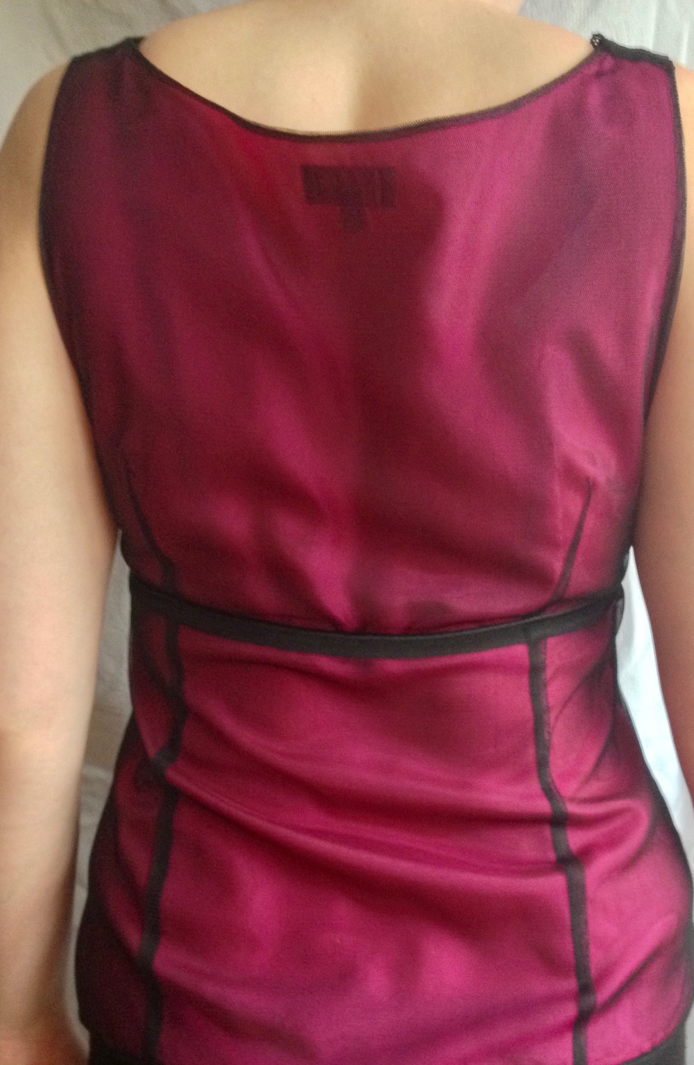 Wunderschönes Top mit Spitze und Tüll von Marc Aurel