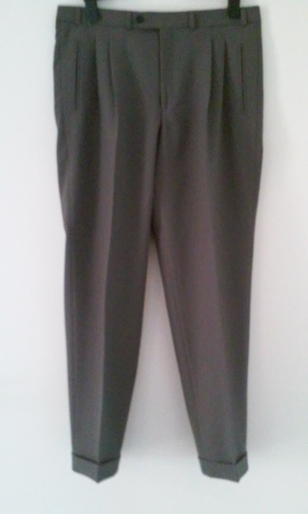 Gr.25 Anzughose Ausgehhose Festtagshose Bundfaltenhose 