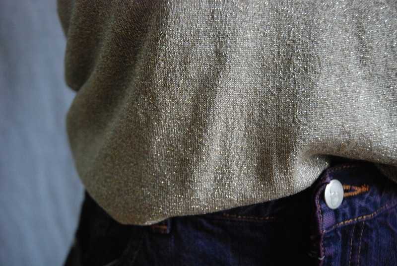 goldsilbernes Seidentop