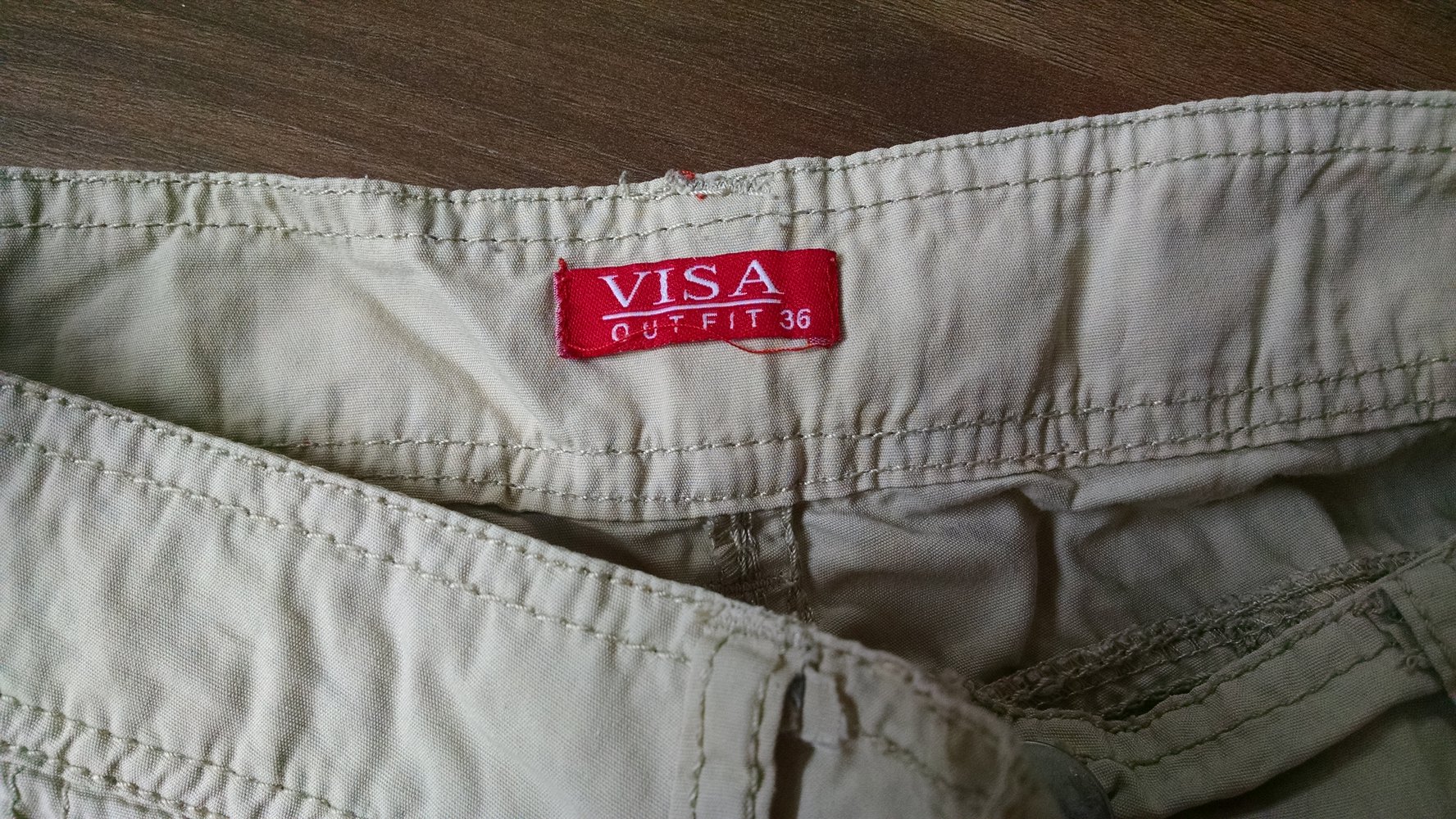 Cargo Caprihose Gr. 36 in beige