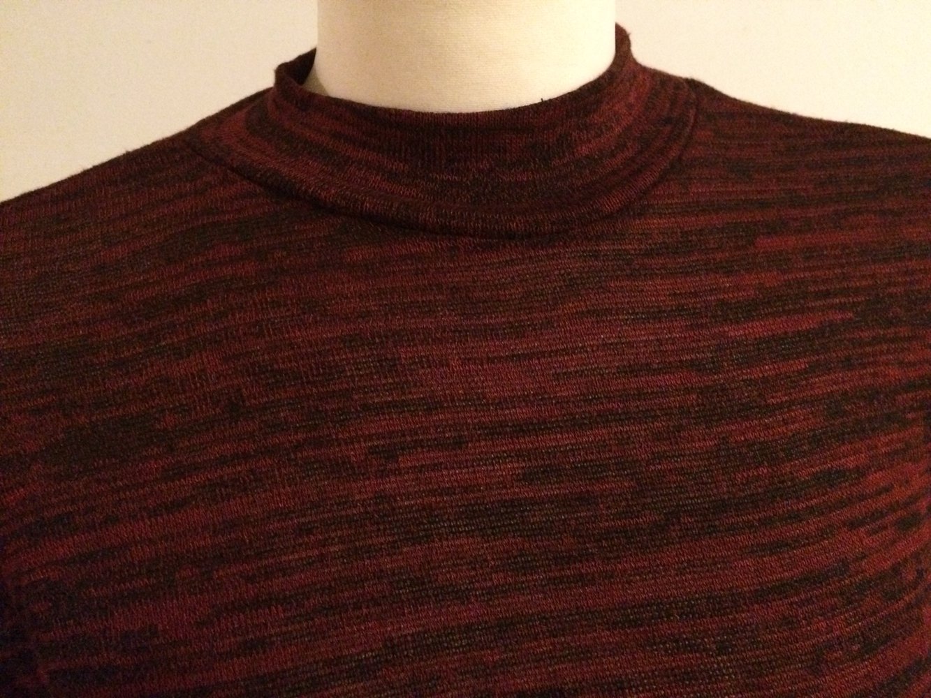 Top Pulli bauchfrei locker Rollkragen