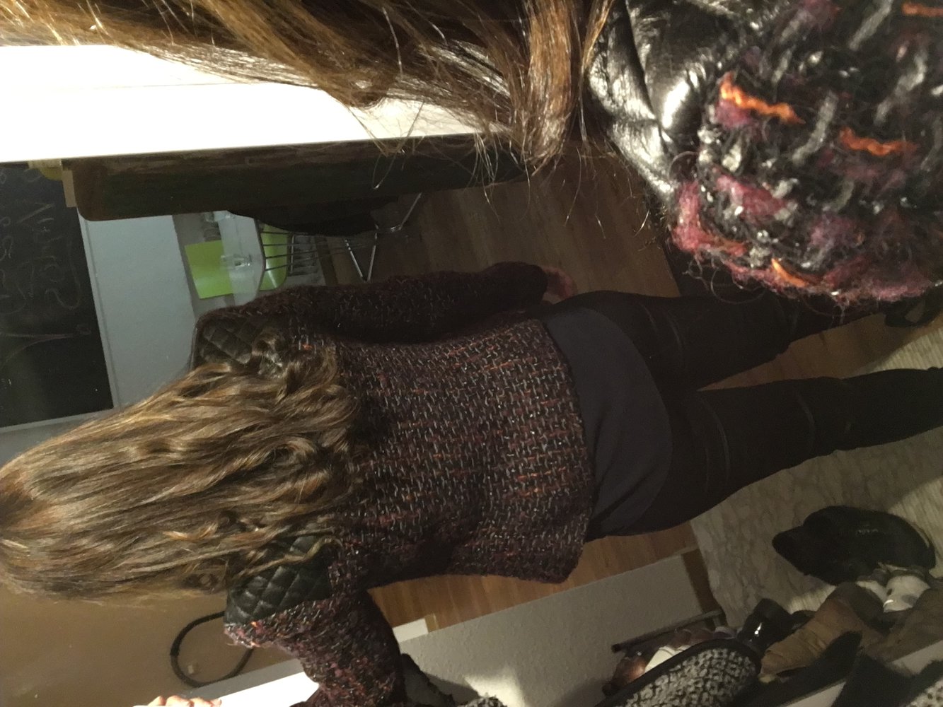 Strukturierte Jacke mit Leder Einsätze 