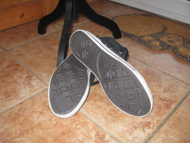 *** Knöchelschuhe mit grüner Zunge ***