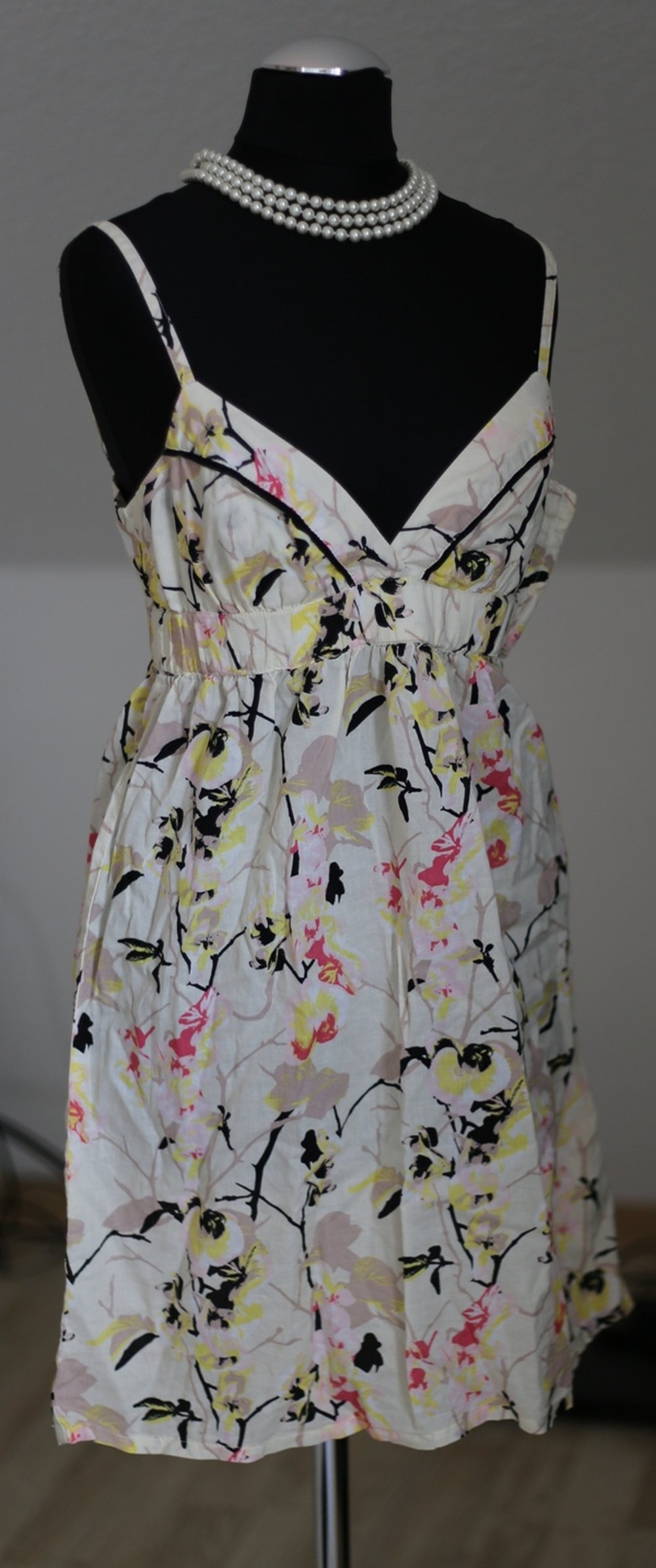 H&M Kleid weiß bunt XS 34