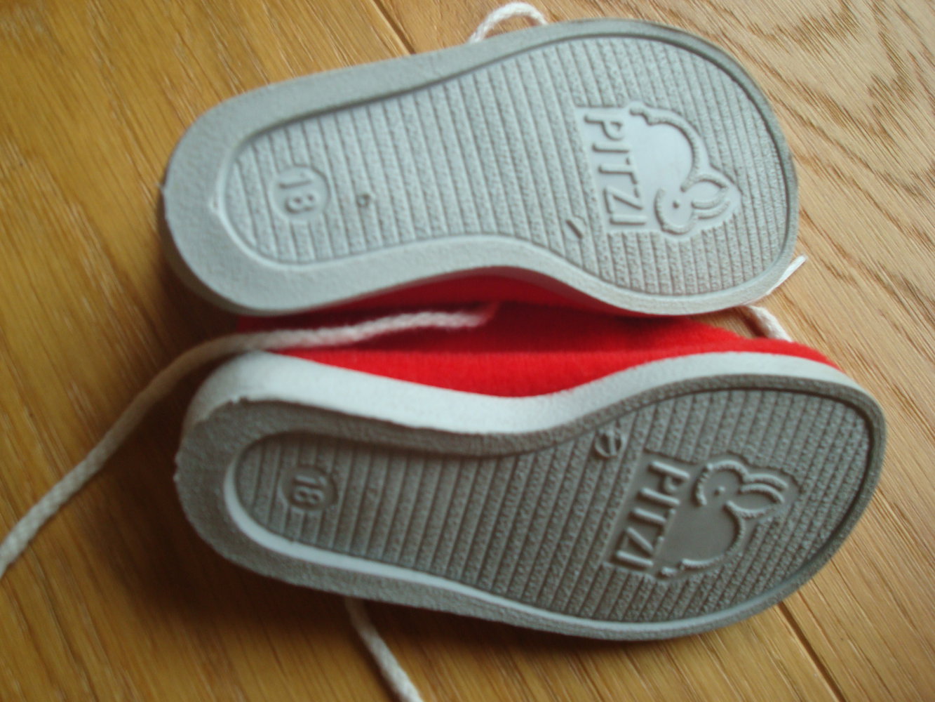 Hausschuhe, Lauflernschuhe rot unisex Gr. 18