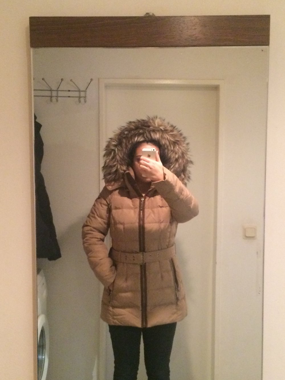 Neu Esprit Daunen Jacke mit Fellkapuze Gr. 36 Braun Beige Mit Etikett