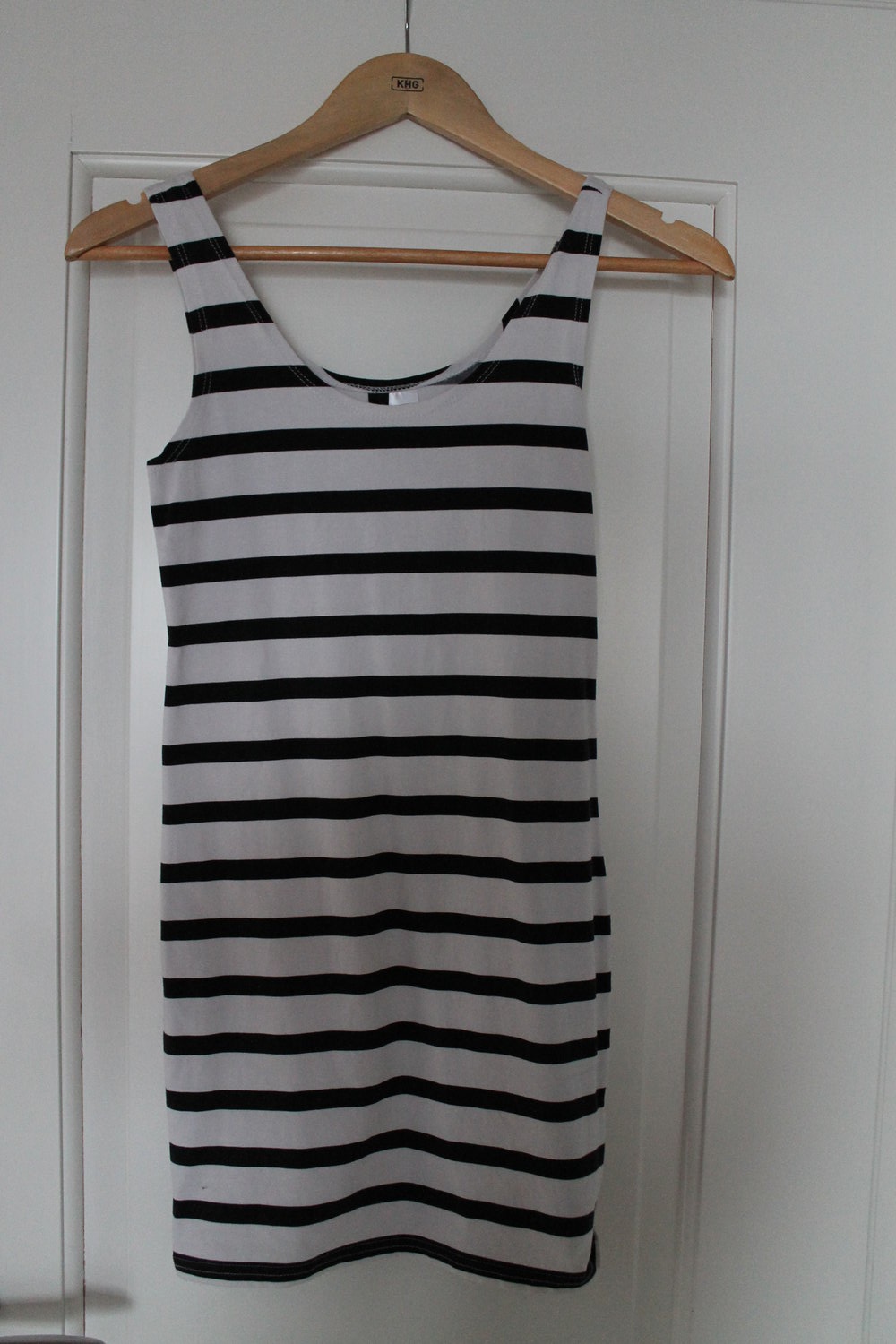 Basic Kleid gestreift