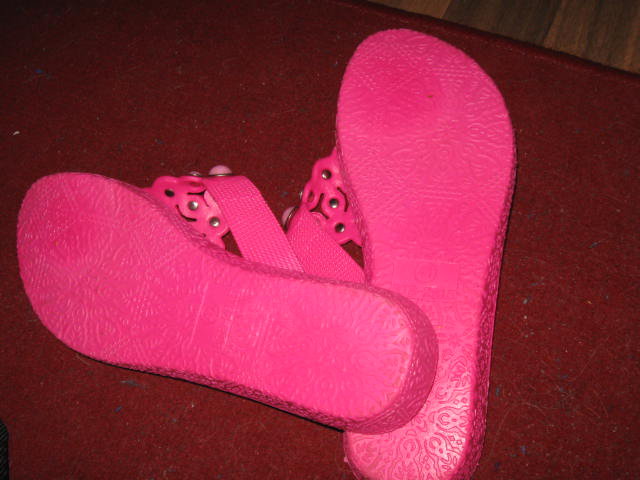 *** Neue ~ Urlaubsfeeling ~ Zehentreter ~ Latschen ***