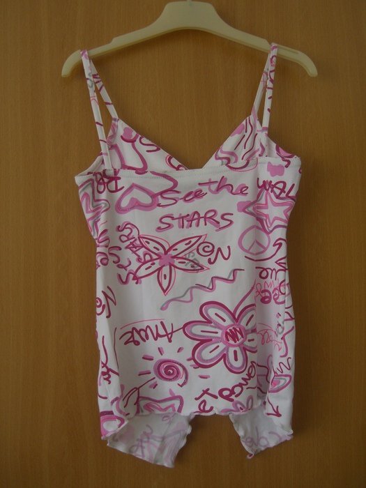 Luftiges Sommertop mit schönem Muster