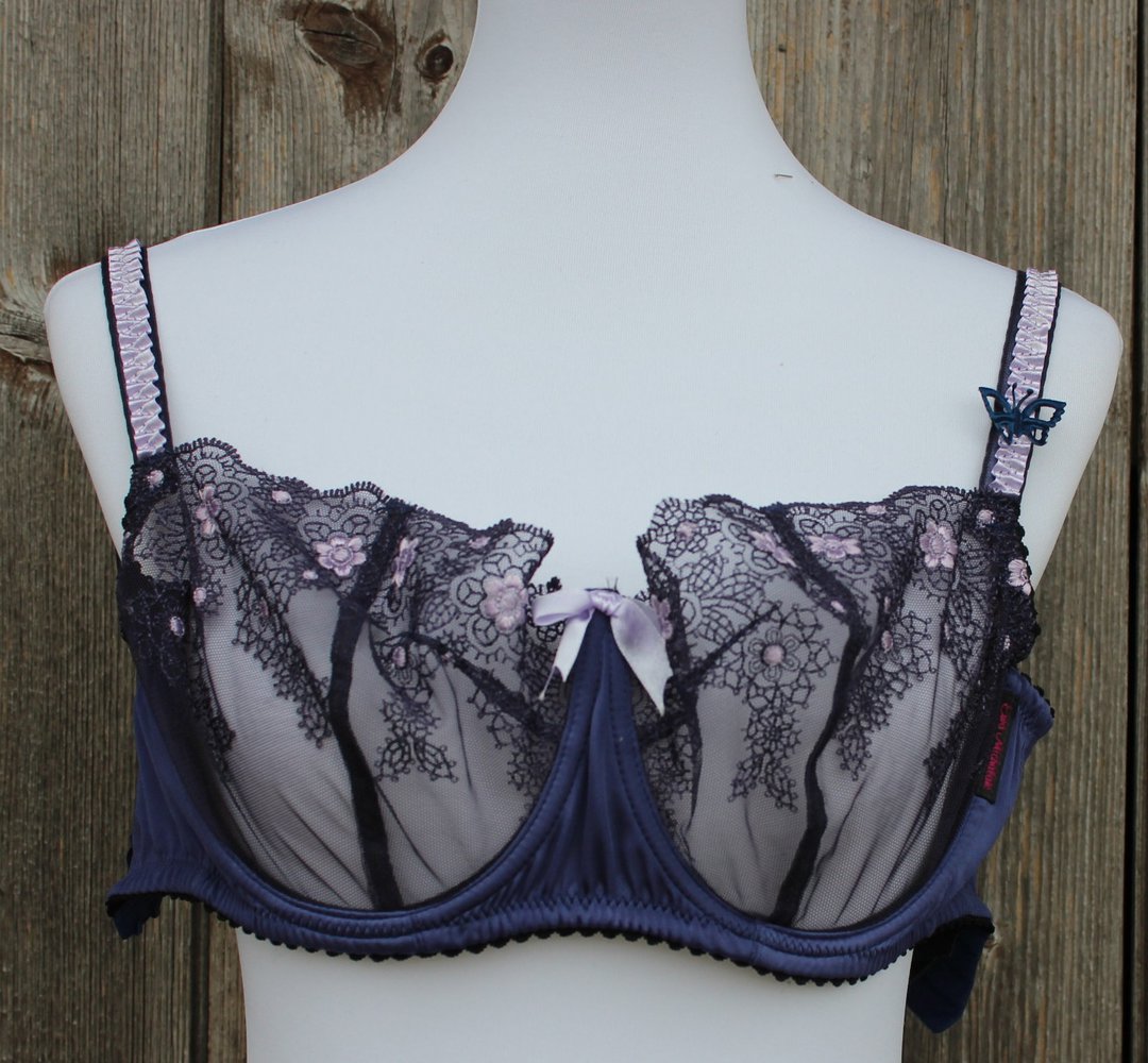 dunkellila-flieder BH, Ewa Michalak, Größe 65G, gefittete Größe