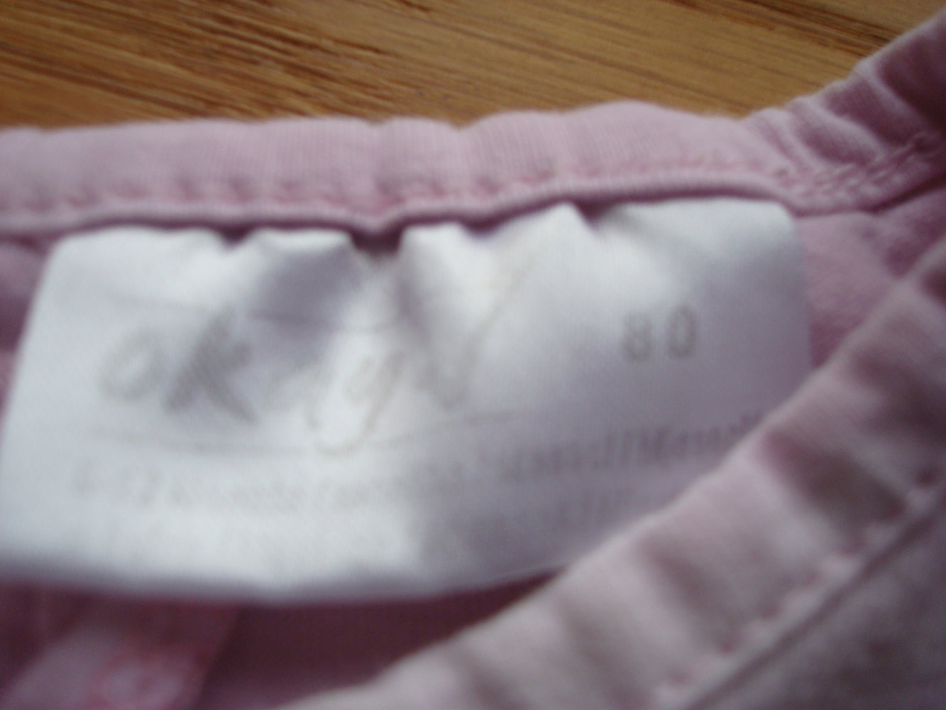 Langarmshirt, Shirt, asymmetrisch geschnitten Gr. 80