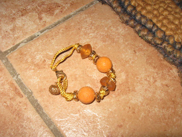 *** Neues Armband ***