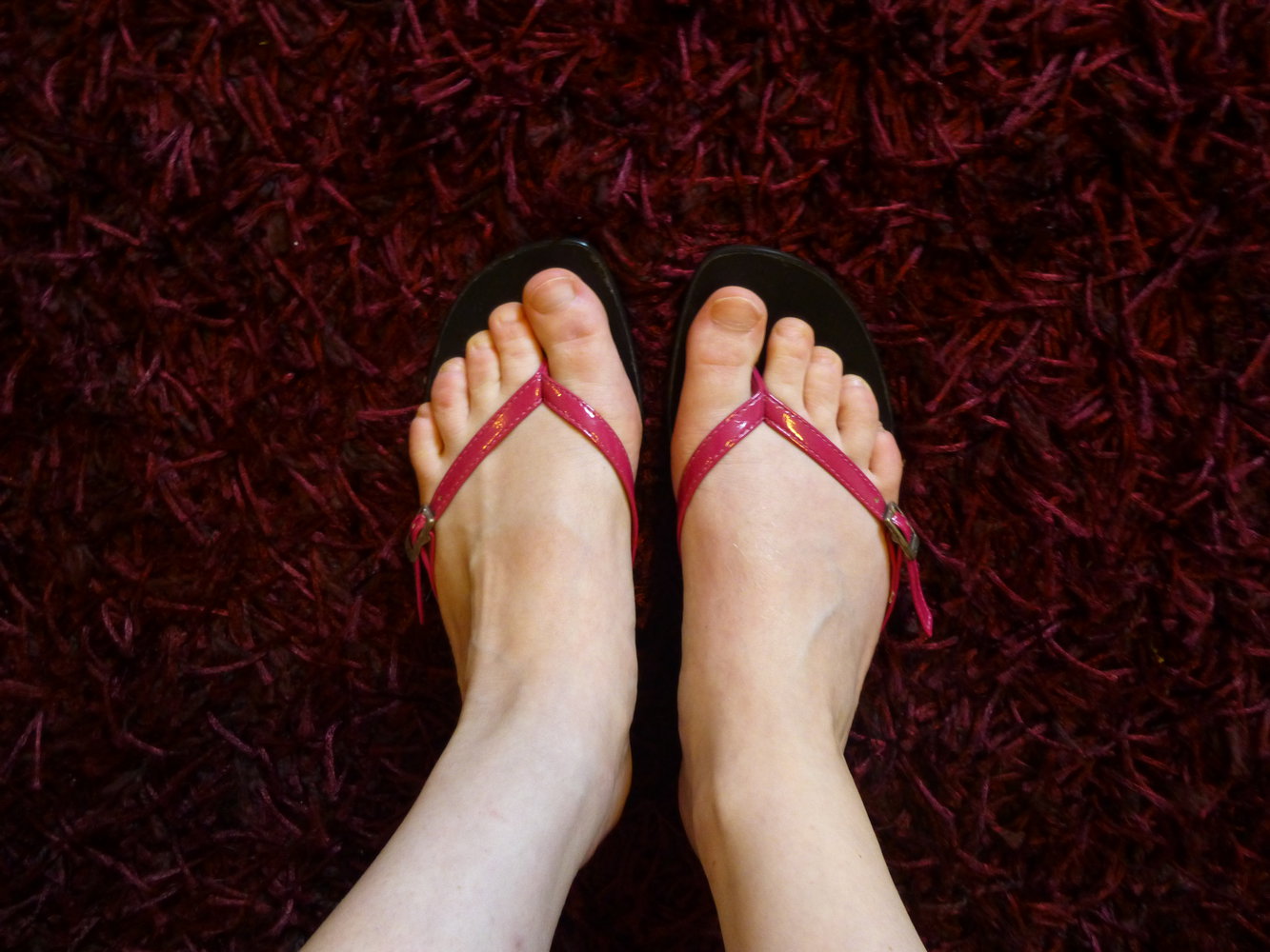 ESPRIT Zehentrenner mit Absatz