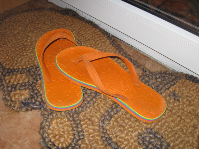 *** Farbenfrohe Zehentrenner ***