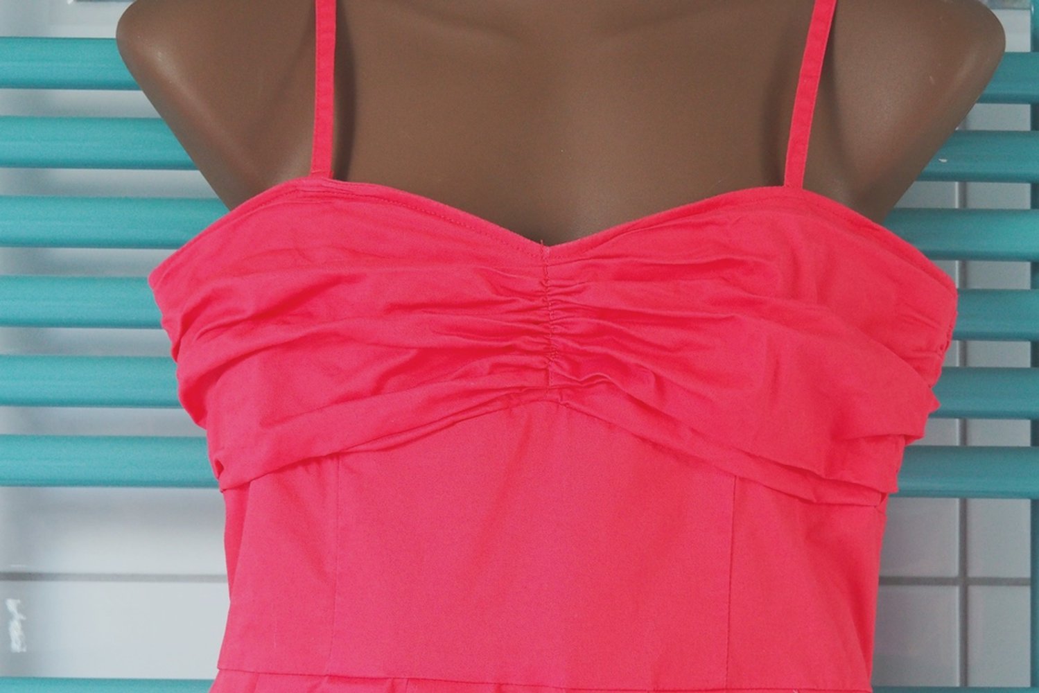 Leuchtend rotes Baloonkleid von MangoGr. M